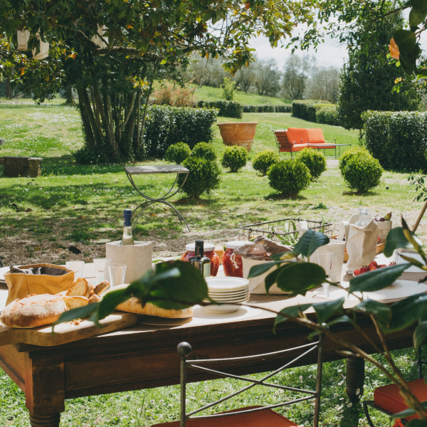 Slider 6 Uashmama.jpg